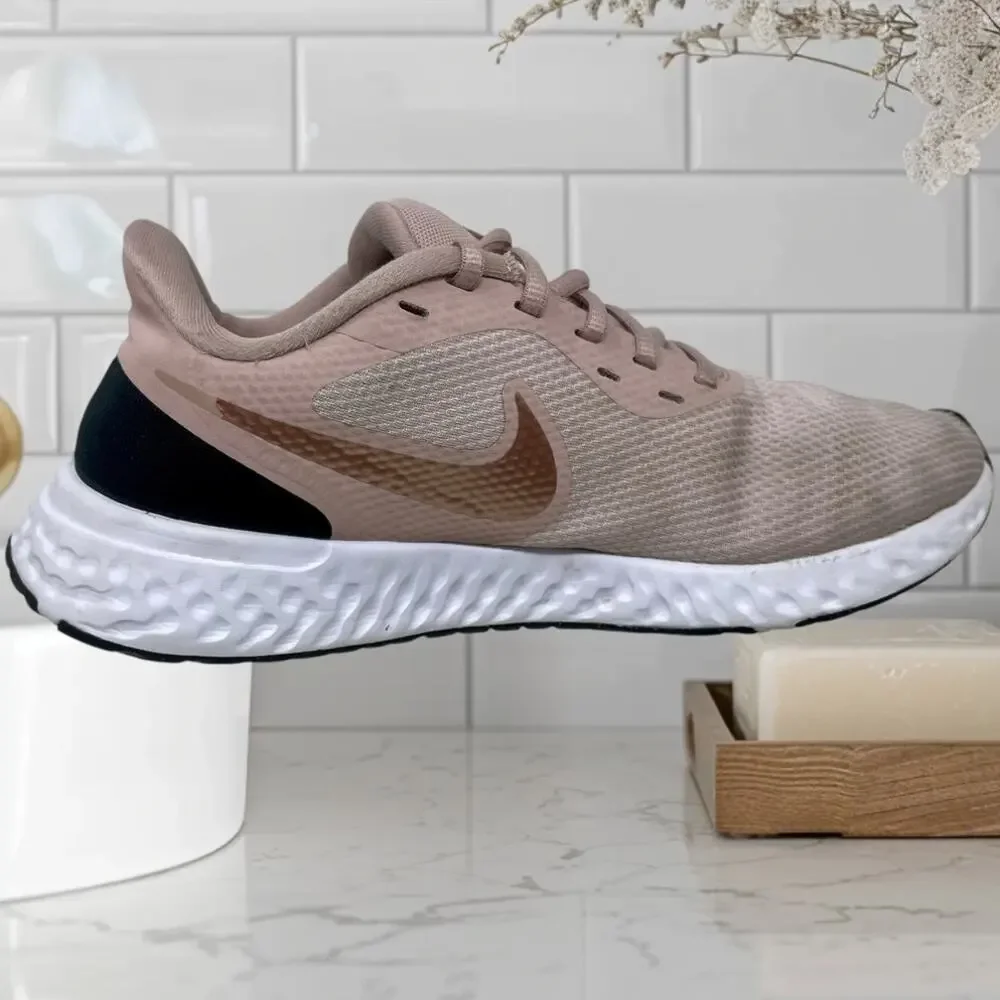 Nike Revolution 5 Run Shoes Womens 10 Urban Sporty Casual K.7.2